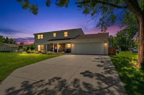 407 North Braintree Drive Schaumburg IL 60194