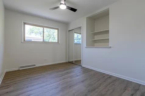 308 Wheeling Avenue Wheeling IL 60090
