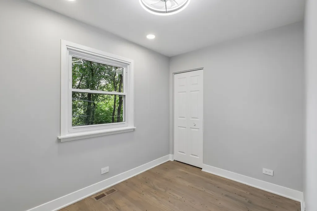 1208 Elizabeth Avenue Naperville IL 60540