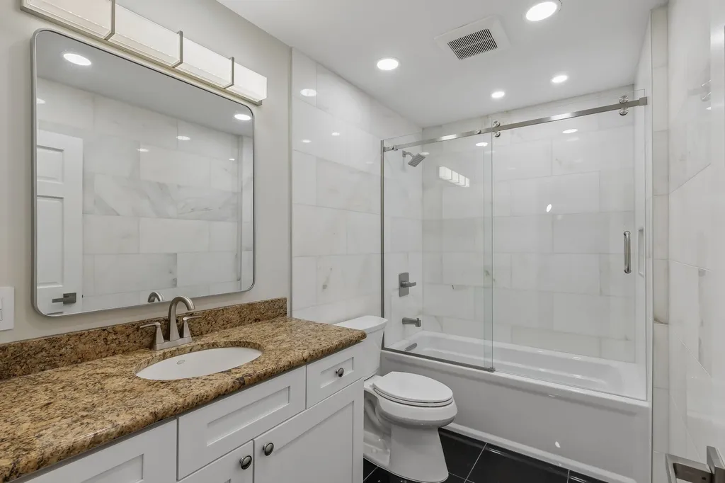 1208 Elizabeth Avenue Naperville IL 60540