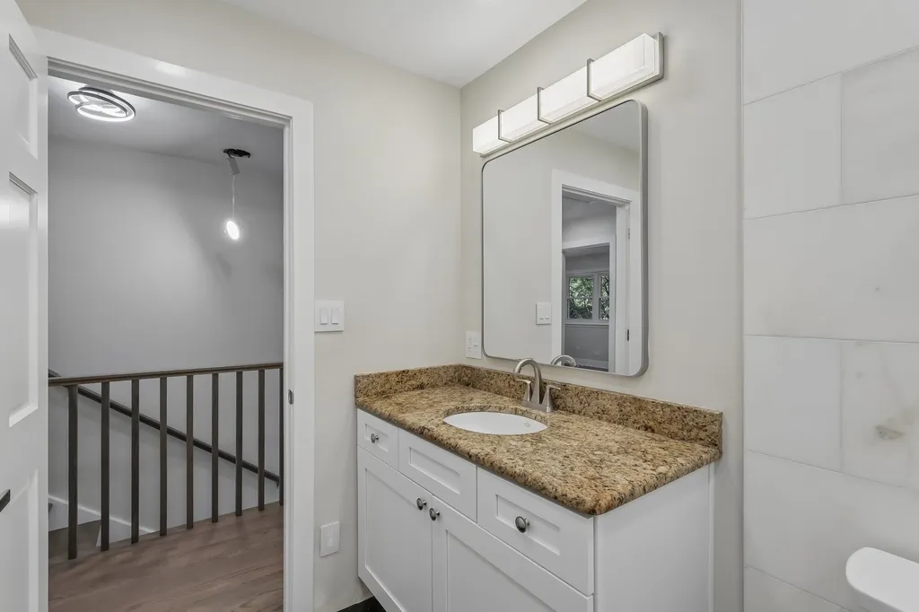1208 Elizabeth Avenue Naperville IL 60540
