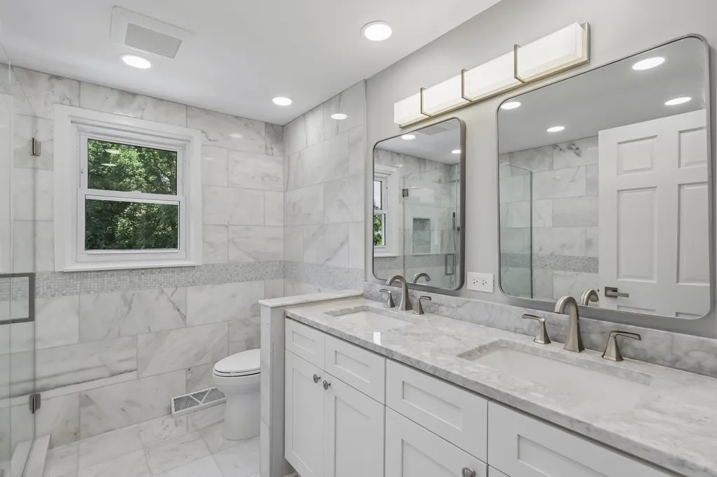 1208 Elizabeth Avenue Naperville IL 60540