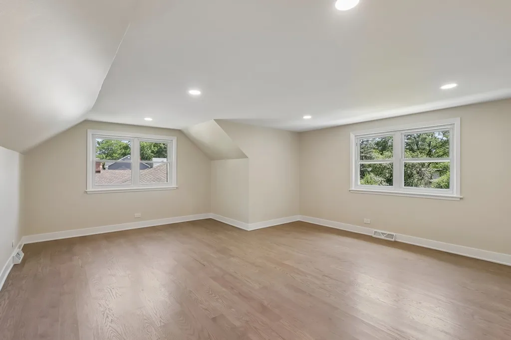 1208 Elizabeth Avenue Naperville IL 60540