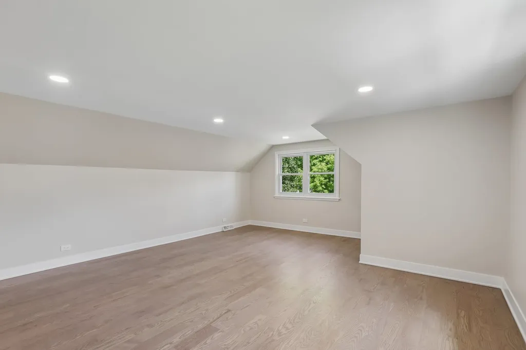 1208 Elizabeth Avenue Naperville IL 60540