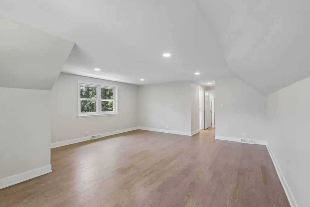 1208 Elizabeth Avenue Naperville IL 60540