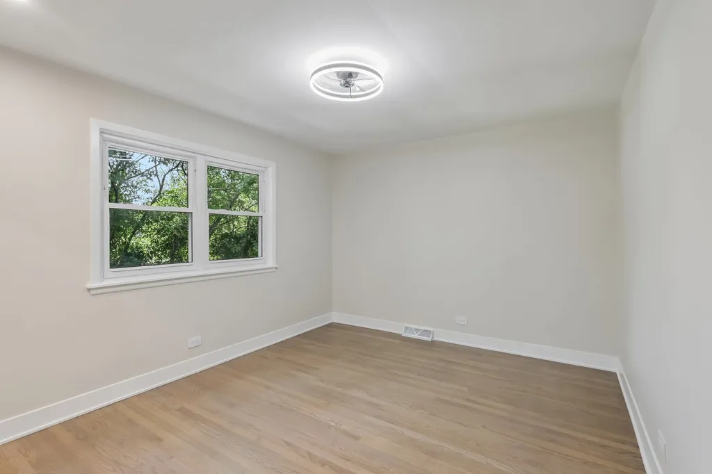 1208 Elizabeth Avenue Naperville IL 60540
