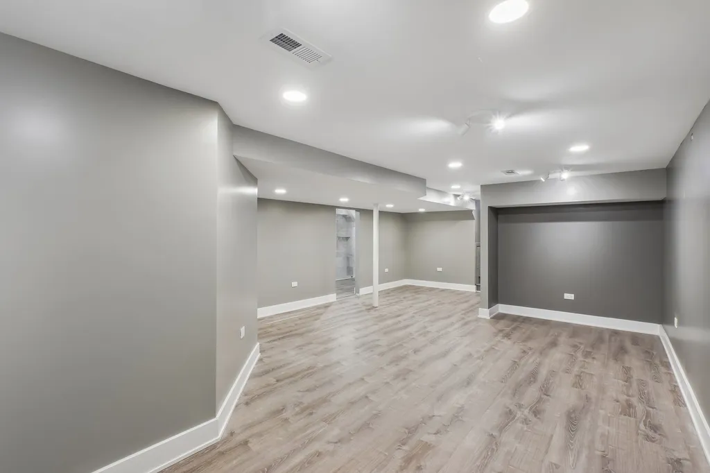 1208 Elizabeth Avenue Naperville IL 60540