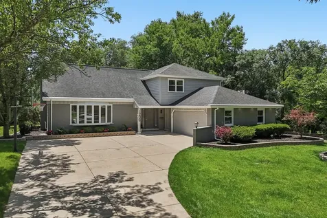 1208 Elizabeth Avenue Naperville IL 60540