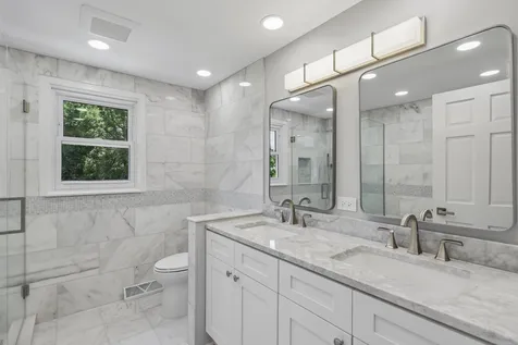 1208 Elizabeth Avenue Naperville IL 60540
