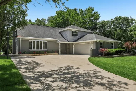 1208 Elizabeth Avenue Naperville IL 60540
