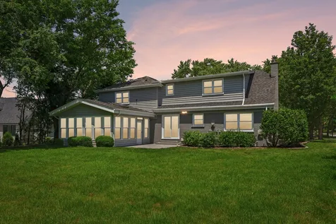 1208 Elizabeth Avenue Naperville IL 60540