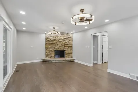 1208 Elizabeth Avenue Naperville IL 60540