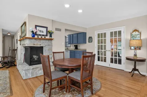 4218 Seeley Avenue Downers Grove IL 60515