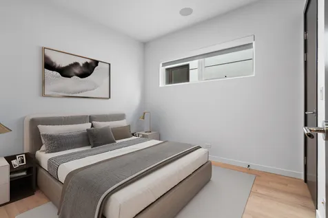 2109 West Race Avenue Chicago IL 60612