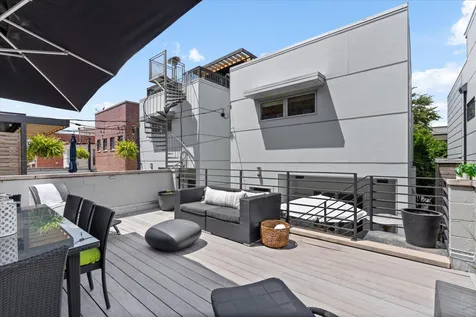 2109 West Race Avenue Chicago IL 60612