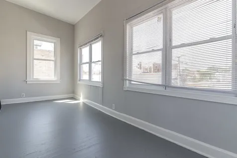 4754 North Lincoln Avenue Chicago IL 60625