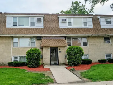9907 West 58th Street Countryside IL 60525