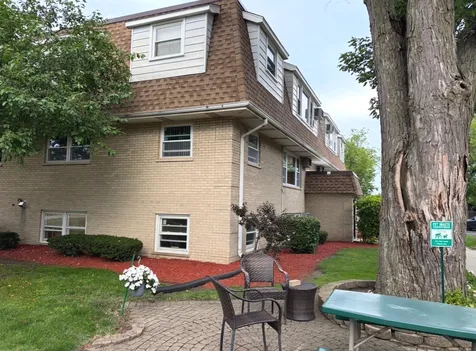 9907 West 58th Street Countryside IL 60525