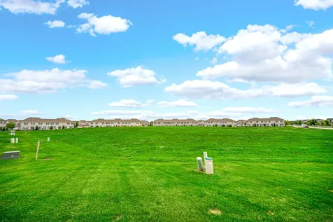 15157 West Quincy Circle Manhattan IL 60442