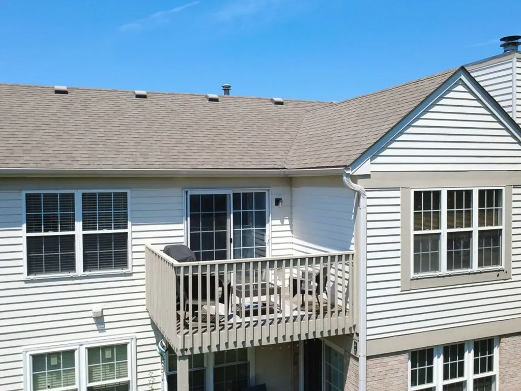 1741 Heron Avenue Schaumburg IL 60193