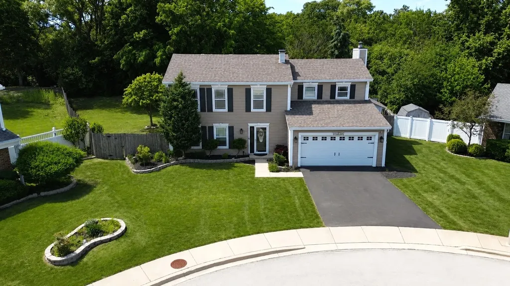25W142 Windham Hill Court Naperville IL 60540