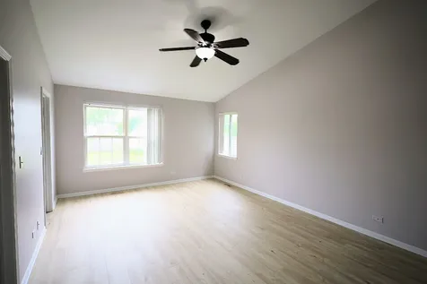 771 South Sienna Drive Round Lake IL 60073