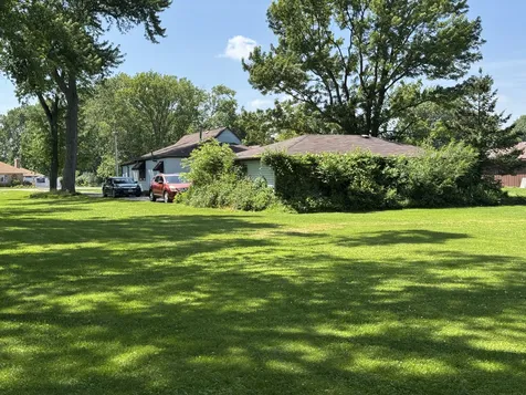 17941 South Highland Avenue Tinley Park IL 60477