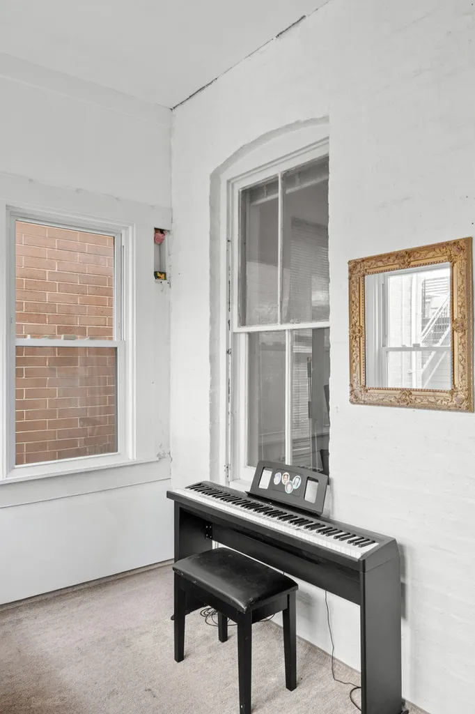 2024 West Superior Street Chicago IL 60612