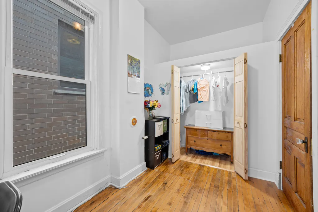 2024 West Superior Street Chicago IL 60612