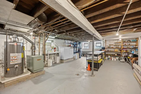 2024 West Superior Street Chicago IL 60612