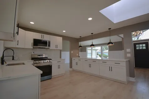 18628 Becker Terrace Country Club Hills IL 60478