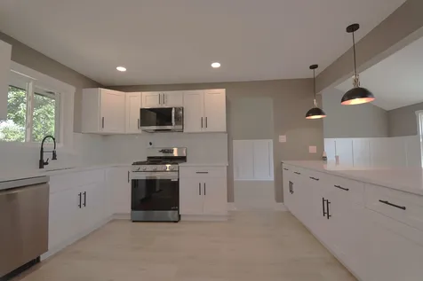 18628 Becker Terrace Country Club Hills IL 60478
