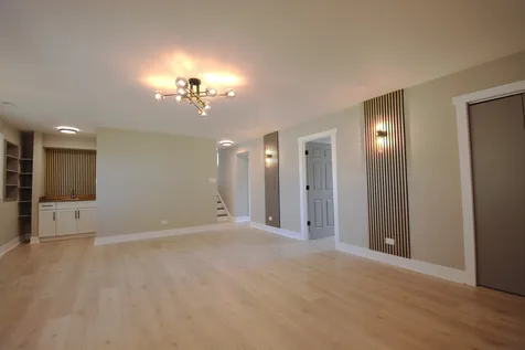 18628 Becker Terrace Country Club Hills IL 60478