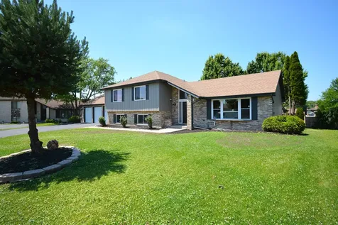 18628 Becker Terrace Country Club Hills IL 60478
