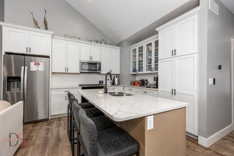 100 Great Loop Drive #40 Ottawa IL 61350