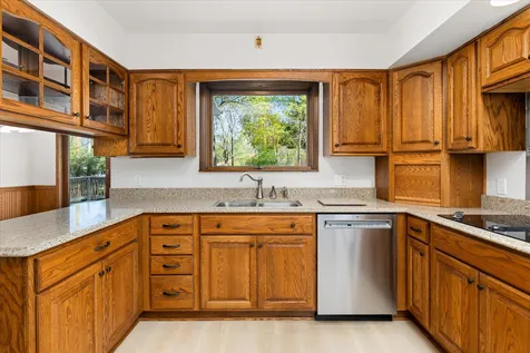 8 Groveland Street Streator IL 61364