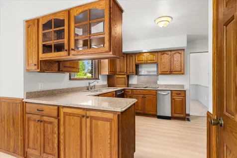 8 Groveland Street Streator IL 61364
