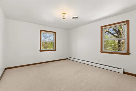 8 Groveland Street Streator IL 61364