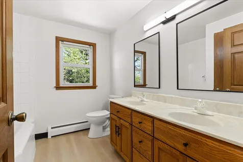 8 Groveland Street Streator IL 61364