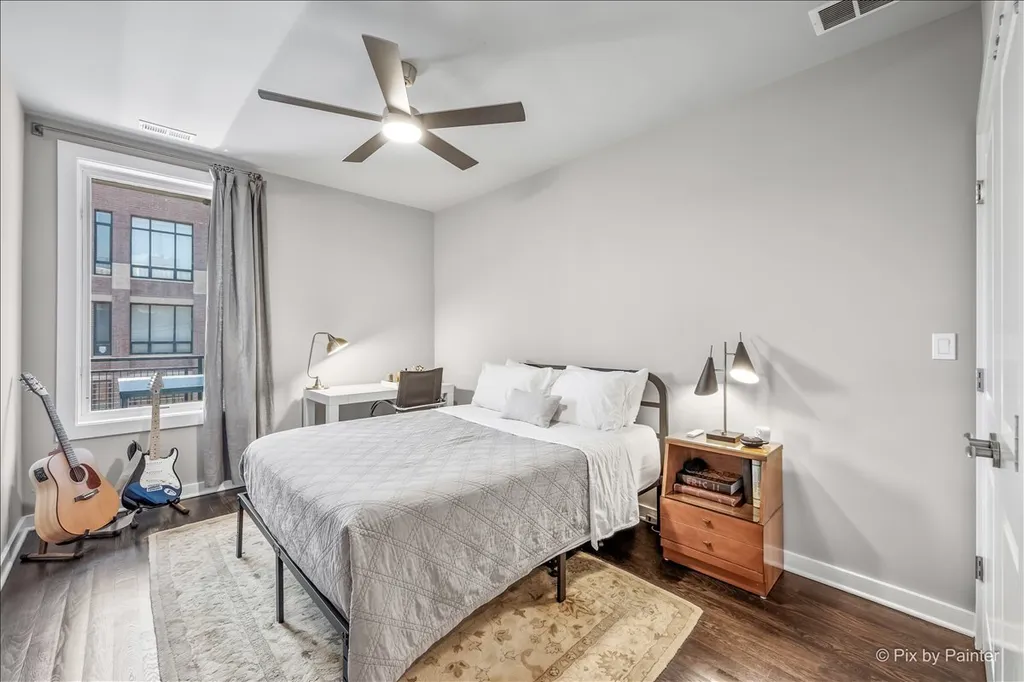 1600 North Bell Avenue Chicago IL 60647