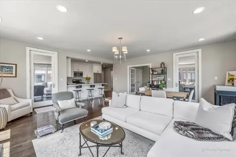 1600 North Bell Avenue Chicago IL 60647