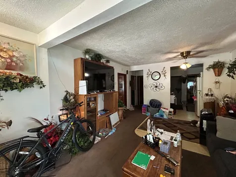 244 West Homer Street Freeport IL 61032