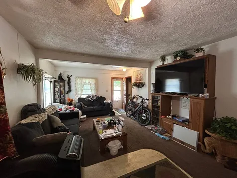 244 West Homer Street Freeport IL 61032