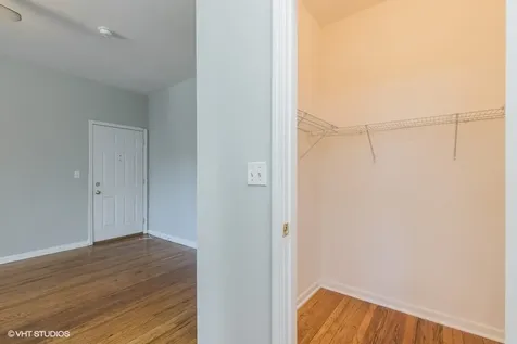 431 East Oakwood Boulevard Chicago IL 60653