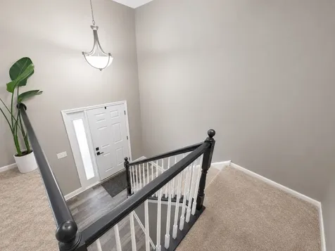 208 Comstock Drive Elgin IL 60124