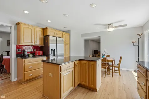3895 Anjou Lane Hoffman Estates IL 60192