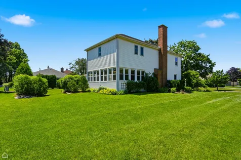 3895 Anjou Lane Hoffman Estates IL 60192