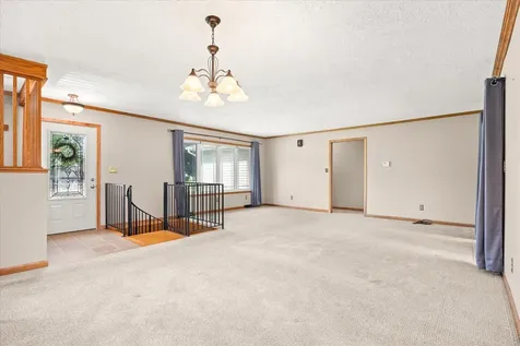 1508 Sharon Road Streator IL 61364