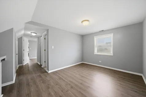 2050 North Kenneth Avenue Chicago IL 60639