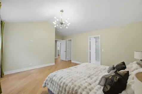 1020 Weeping Willow Drive Wheeling IL 60090